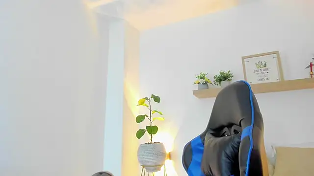 bella_99_ webcam