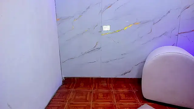 AmazingOrgasm webcam