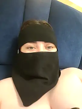 Bisan_sexy live cam on StripChat