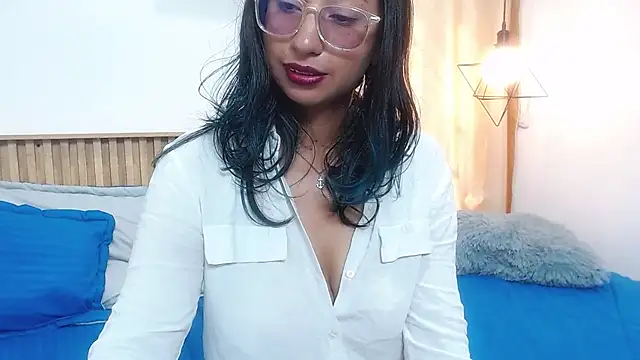Violet_2003 webcam