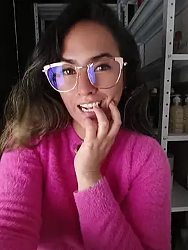 sophia_pink17 webcam