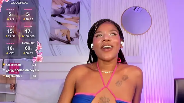 Afro_Luna webcam