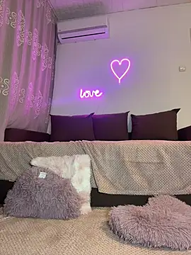 Sabrinedivinee webcam