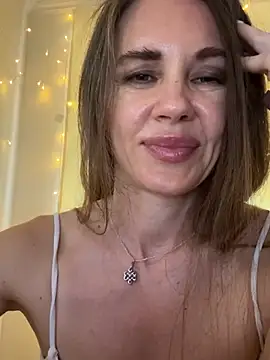LucieMack webcam