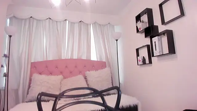 Isabella_Hillt webcam