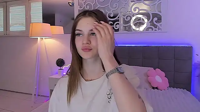 LuisaClover webcam