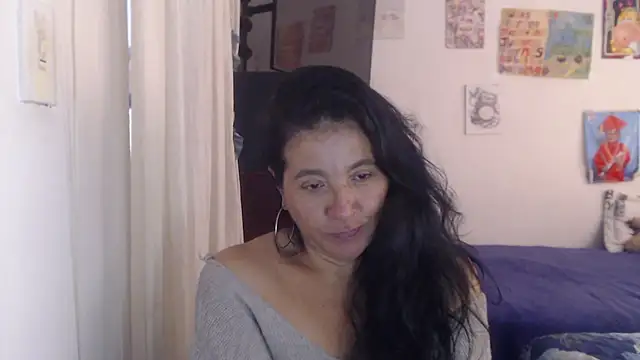 stefilove10 live cam on StripChat