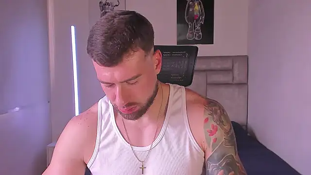 paul_rogerr webcam