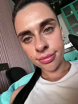 MariaValverdeee webcam