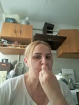 Malichkaanna30 webcam