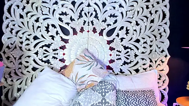 Watch Mindy_sweety live on EroticFlix - High definition streams