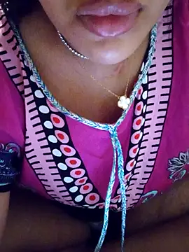 Sexlove1xo webcam