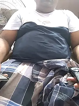 Idontmind367 webcam