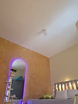 Naomi_jhonson webcam