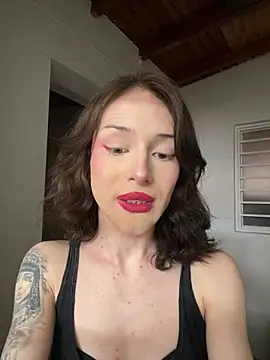 Baby_luxury live cam on StripChat