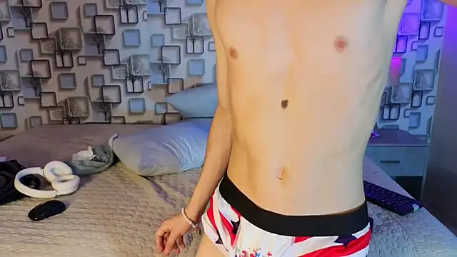 Twink_Sebas7 webcam