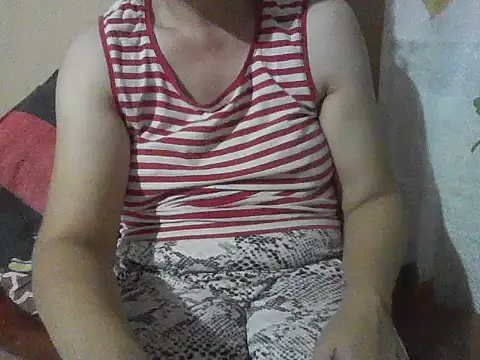 momshe2026 webcam