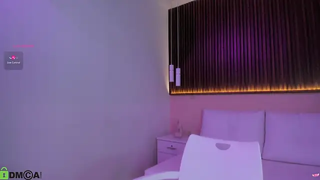 rebecaa_grey webcam