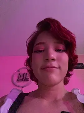 Scarlett_Squerit webcam