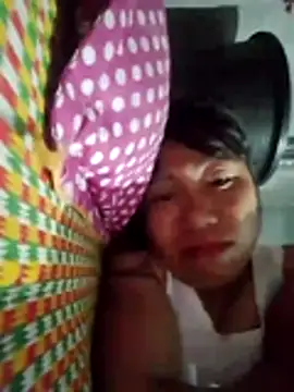 Moon_squirtt webcam