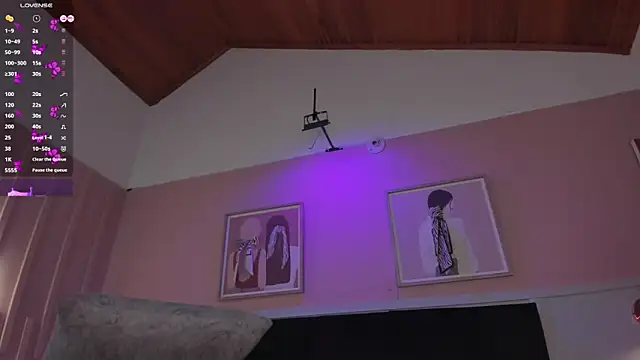 elodie_walker webcam