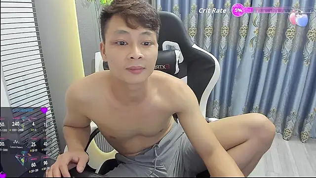Naughty___asian webcam