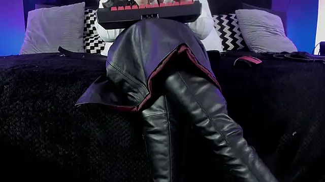 _Jade_16 webcam