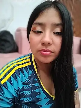 Amber_Herrera live cam on StripChat