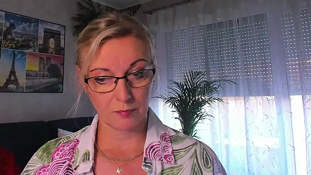 vanessa_chat
