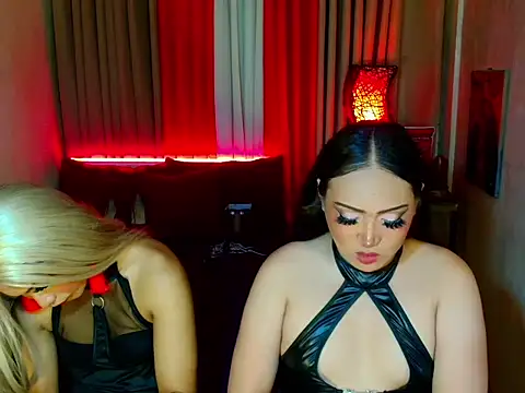 Phenomenal_Shemale webcam