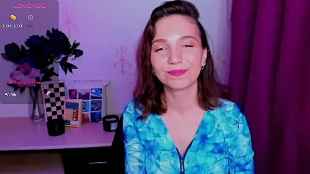 KindHazelHere_ webcam