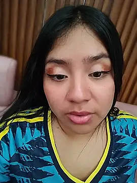 Amber_Herrera live cam on StripChat