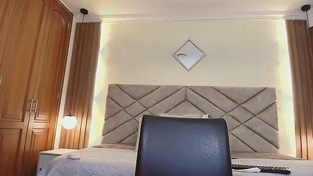 Raquel_jones webcam