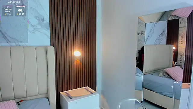 CAMILAGRAY webcam