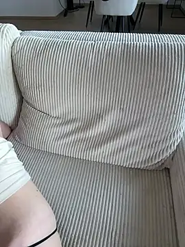lena_lang - Lena_Lang's free webcam - UK Sex Cams