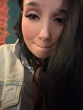 Tisha_Busty webcam