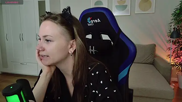 alexa_feels_ webcam