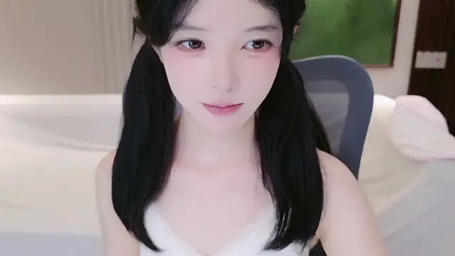 enen_xiaobao - EnEn_xiaobao's free webcam - UK Sex Cams