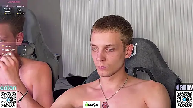 Eaton_ live cam on StripChat