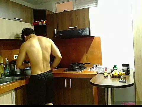 Logan0626 live cam on StripChat