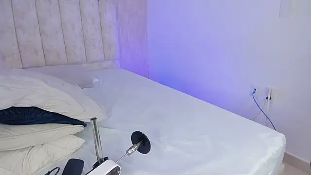 RosalieVittoria webcam