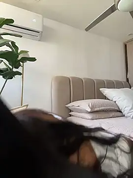 SaryJonex webcam