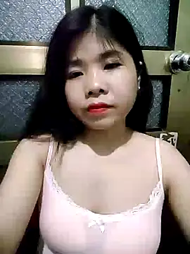 Ayti01 live cam on StripChat
