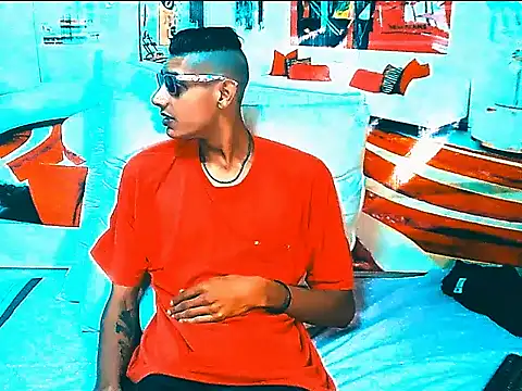 IndianSavageMale live cam on StripChat