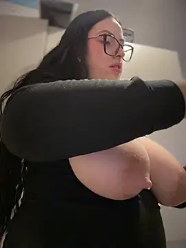 Wkatte live cam on StripChat
