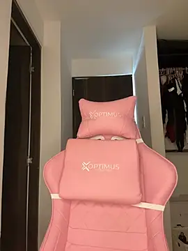 jailyncam_ live cam on StripChat