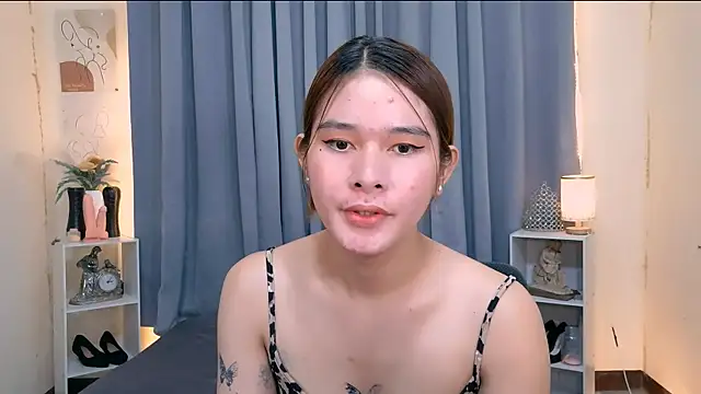 Mimi_Mckinley webcam