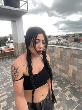 DAKOTA_SAKURA webcam