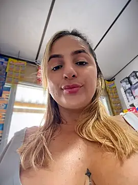sammyqueenx21 webcam