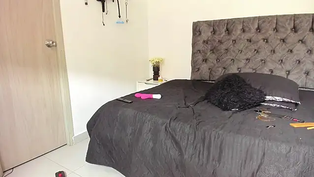 sweet__wild webcam